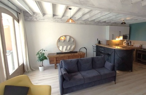 Prunieres Apartment | Superb 6-bed apartment with lake view