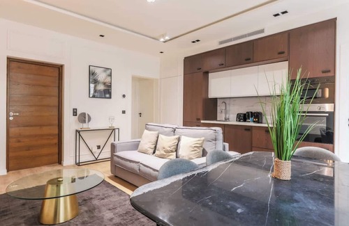 Quartier du Mail Apartment | Superb AC Apartment Center of Paris
