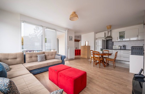Chatenay-Malabry Apartment | Superb Apartment with large Terrace