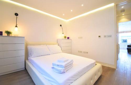 Harrow Road Apartment | Superb Apartment, Shirland Mews