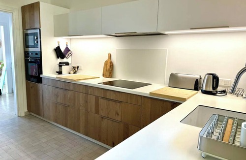 Le Mourillon Apartment | Superb apartment with sea view and swimming pool, 5 minutes from the Mourillon beaches