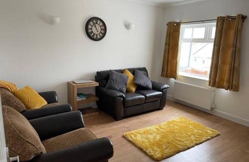 Saltash House | Superb base for exploring Cornwall and Plymouth