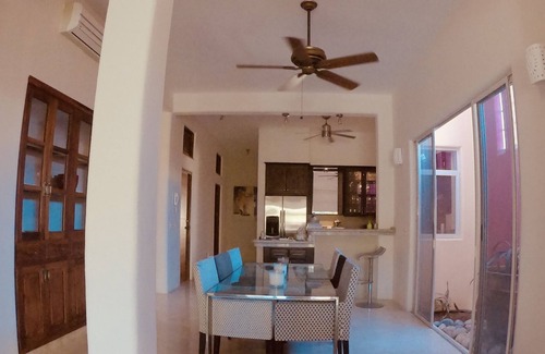 P Chahue Apartment | SUPERB CONTEMPORARY CONDO WITH POOL AND 4 MIN FROM CHAHUE BEACH