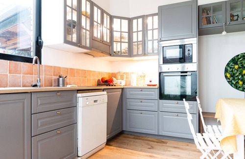 Billancourt–Rives de Seine Apartment | Superb Cozy Accommodation In Boulogne Billancourt