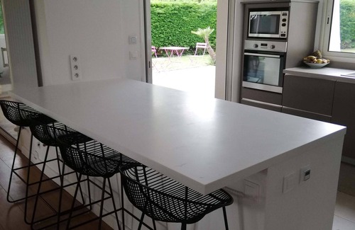 Balma House | Superb house sleeps 10, private pool, near Toulouse