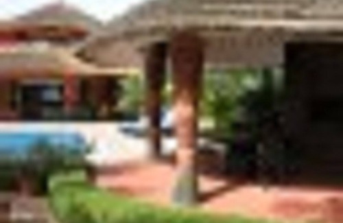 Ngaparou House | Superb luxury waterfront villa at NGAPAROU near SALY