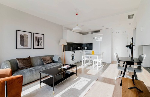 Palma-Palmilla Apartment | Superb Martiricos-La Roca 1BR w/Gym, Pool & Sea View, by Blueground