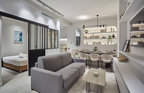 Clignancourt Apartment | Superb new Apartment Sacre Coeur Montmartre