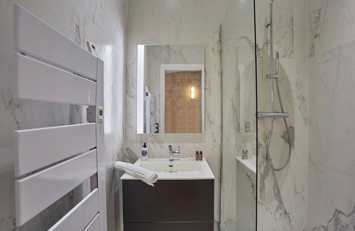 6th Arrondissement Apartment | Superb & New Apartment Saint Germain des Pres