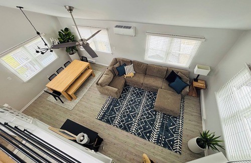 Stone Harbor House | Superb New Renovation 4Bd 2.5 Bth, Stone Harbor 1.5 block Beach-pets considered