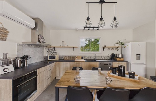 La Chapelle-Aubareil House | Superb one-storey house with swimming pool for 6