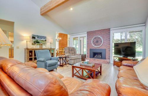 South Snyderville Basin House | Superb Park City Escape with Deck, Walk to Ski Lift!