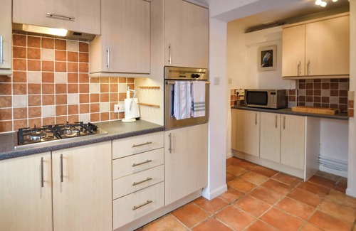 Rustington Cottage | Superb pet-friendly sea view holiday cottage on the Sussex coast.