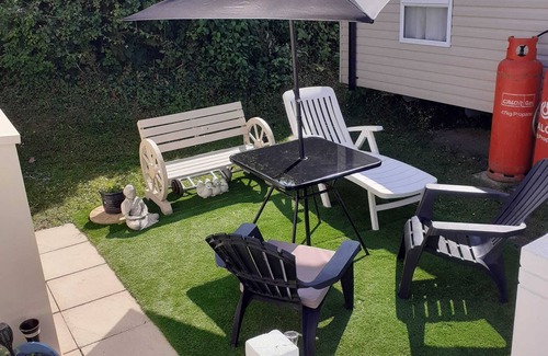 New Quay Ski Chalet | Superb position 2 bedroom Caravan Newquay Wales