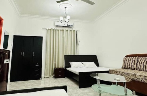 Mirdif Apartment | Superb room Wifi+many amenities