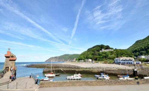 Lynmouth Apartment | Superb Sea View Apartment