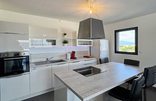Le Barcares Apartment | Superb T3 Apartment 6 People 100 m From the Beach Pool- 6ODYS405C