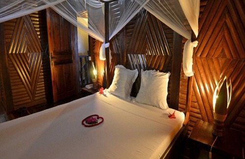 Ambondrona Villa | Superb traditional quality villa