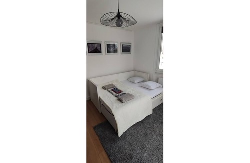 Lugrin Apartment | Superb view of lake & mountains 2 steps from Evian