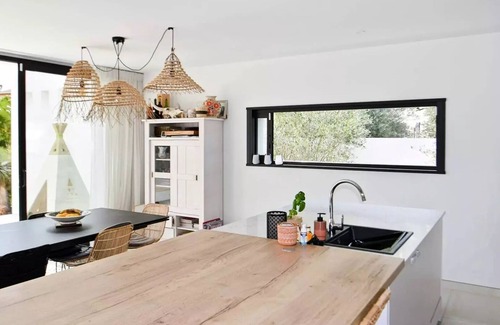 Saint-Laurent-d'Aigouze Villa | Superb villa in Saint laurent d'Aigouze