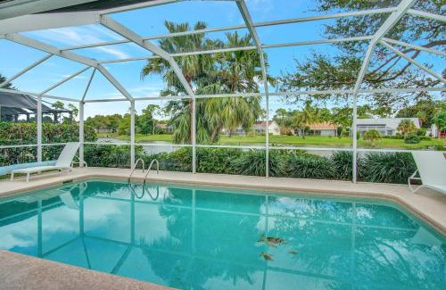 Central Naples Villa | SUPERB VILLA WITH PRIVATE POOL IN NAPLES