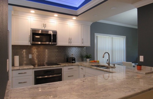 South Bradenton Condo | Superb Waterfront Condo! Heated Pools~Lanai~WiFi. By IMG~Beaches~AMI~Restaurants