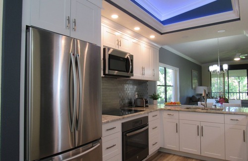 South Bradenton Condo | Superb Waterfront Condo! Heated Pools~Lanai~WiFi. By IMG~Beaches~AMI~Restaurants