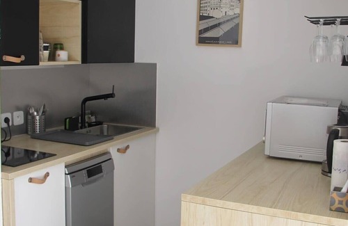Agay Apartment | Superbe appartement studio cabine au bord de la plage