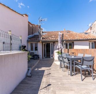 Manosque Apartment | Superbe appartement avec terrasse sur les toits