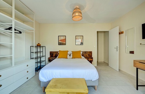 4th Arrondissement Apartment | Superbe Appartement Neuf & Design, 3 Chambres