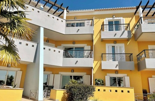 Alfarrobeira Apartment | Superbe Appartemnt Vue Mer Fozdaria Lagos Portugal