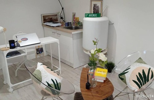 Avenir Parisien Apartment | Superbe et vaste Logement(F) avec WIFI Gratuit