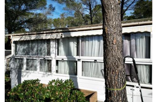 Frejus Ski Chalet | superbe mobil home, climatisé, ss vis a vis, au calme, dans super domaine