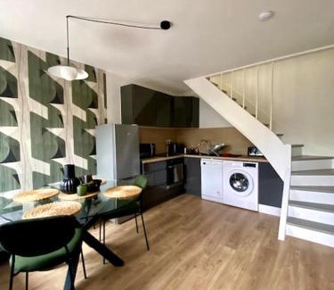 Quartier Centre Ville Apartment | Superbe T2 rénové 2km Gare avec parking privé