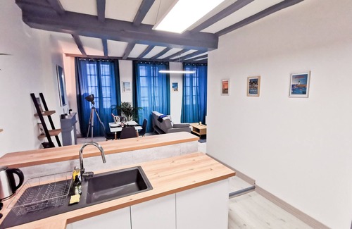 Saintes Apartment | Superbe T3 Design et Fonctionnel - Hyper Centre à Saintes