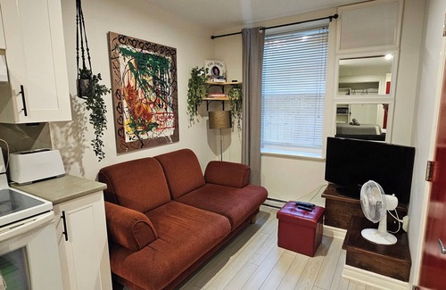 Hochelaga Apartment | Superbly renovated loft in a great location