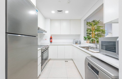Umm Suqeim 3 Apartment | SuperHost - Urban Elegance 2BR in Asayel 2 Near Burj Al Arab