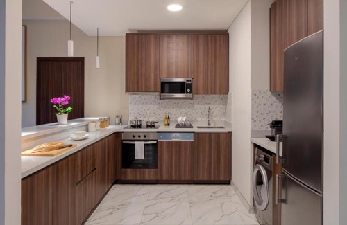 Dubai Media City Apartment | Superior Duplex Apartment Near The Media Lounge Palm By Luxury Bookings