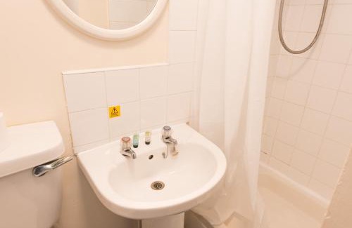 Barbican Apartment | Superior En-suite Apartment 1