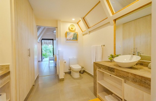 Tamarindo Hotel | Superior private cabina with tropical shower