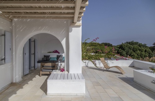 Santa Maria Apartment | Superior Sea View Suite with Private Pool | The SAND Collection Villas