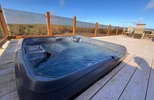 Mullacott House | Superior Stays at Sunset Lodge