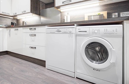 Falkirk Apartment | Superior Two Bedroom Apartment 164