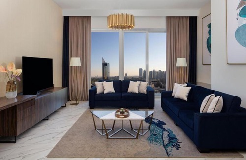 Dubai Media City Apartment | Superior Two Bedroom Apartment Near The Media Lounge Palm By Luxury Bookings