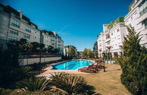 Vila Inglesa Apartment | Superitá Campos do Jordão - Apto de alto padrão com estrutura de resort perto do Capivari e Morro do Elefante