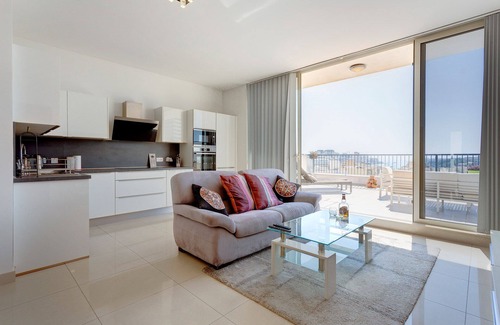 Gzira Apartment | Superlative Penthouse With Spacious Terrace