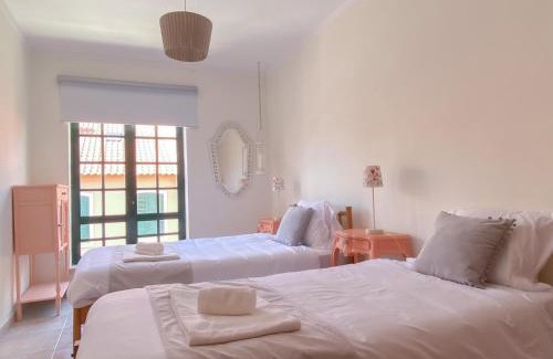 Peniche House | Supertubos Beach Villa