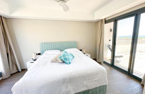 Soma Bay Villa | Supreme Beachfront 3BR Villa Soma bay with Garden