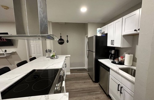 Allentown Apartment | Supreme Bohemian Paradise