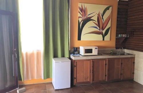 La Fortuna Cabin | Supreme Cabin special for family with great views of the lake